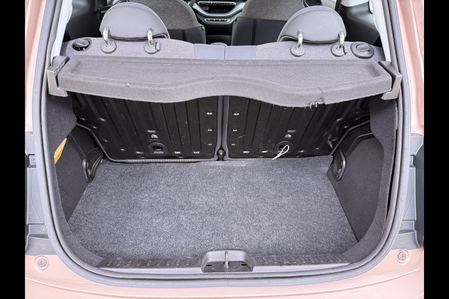 Fiat 500 Icon 42 kWh SOH 89% Panoramadak Navi Apple Carplay Android Auto Ecc Cruise Control Pdc Lmv 16" Lane Control Traffic Sign Recognition DAB Led SOH 89% Origineel Nederlandse Auto