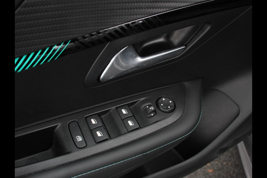 Peugeot 208 1.2 PureTech Allure Pack | Navigatie | Apple Carplay/Android Auto | Airco | Parkeer sensoren | Cruise Control | Led | Lichtmetalen Velgen | Stoelverwarming