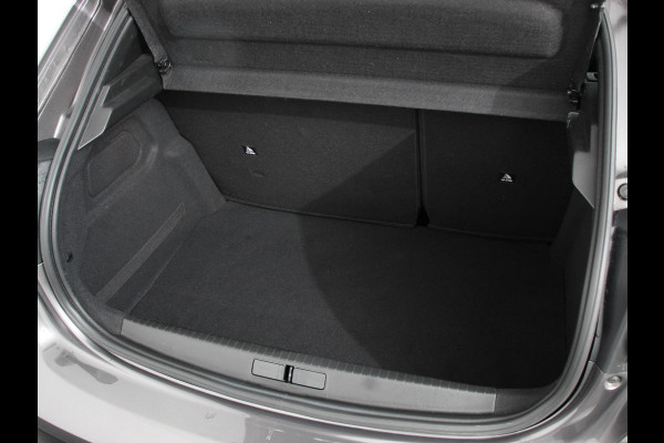 Peugeot 208 1.2 PureTech Allure Pack | Navigatie | Apple Carplay/Android Auto | Airco | Parkeer sensoren | Cruise Control | Led | Lichtmetalen Velgen | Stoelverwarming