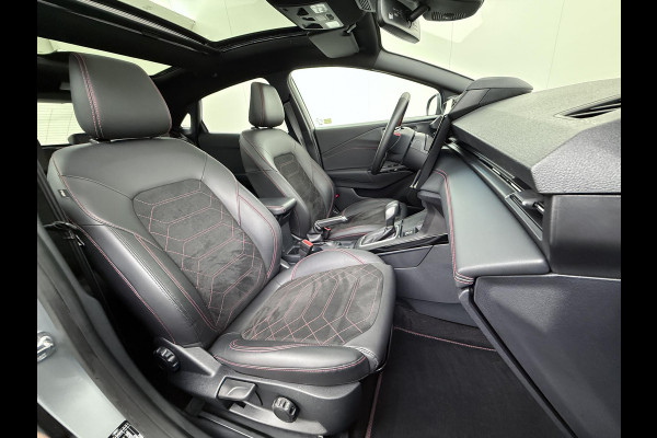 Ford Puma ST-line X 155pk HYBRIDE | MHEV BOMVOL!! | WINTERPACK VERW. VOORRUIT | ELEK. PANORAMADAK | B&O | ELEK. ACHTERKLEP | 360 CAM | STOEL + STUUR VERW. | TREKHAAK AFNEEMB. | FABRIEKSGARANTIE