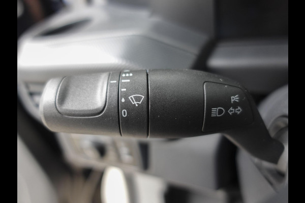 Ford Transit Custom 300 2.0 TDCI L2H1 Trend Nieuw Model Ford Transit Custom 300 2.0 TDCI L2H1 Trend NM Navi Cruise Camera Parkeersensoren Trekhaak