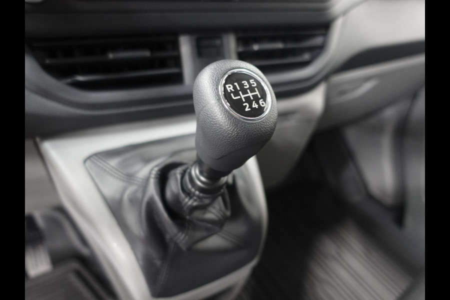 Ford Transit Custom 300 2.0 TDCI L2H1 Trend Nieuw Model Ford Transit Custom 300 2.0 TDCI L2H1 Trend NM Navi Cruise Camera Parkeersensoren Trekhaak