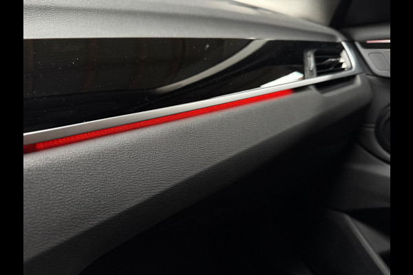 BMW X1 sDrive18i Executive Edition | NED AUTO | HUD | PANORAMADAK | HOGE INSTAP | TREKHAAK |