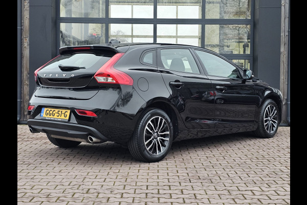 Volvo V40 2.0 T3 Momentum | LED | Navigatie | Cruise | LMV |