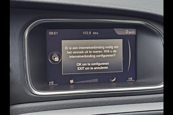 Volvo V40 2.0 T3 Momentum | LED | Navigatie | Cruise | LMV |