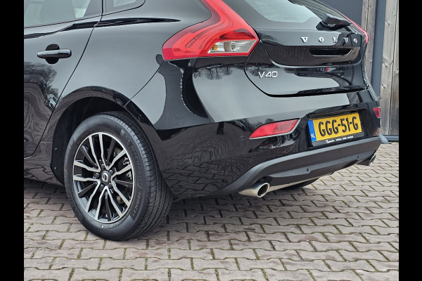 Volvo V40 2.0 T3 Momentum | LED | Navigatie | Cruise | LMV |