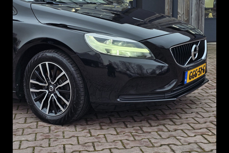 Volvo V40 2.0 T3 Momentum | LED | Navigatie | Cruise | LMV |