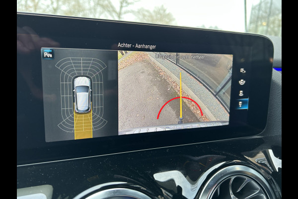 Mercedes-Benz GLA 250e Luxury Plugin Hybride 250e Luxury // Trekhaak // Carplay // Camera // Sfeerverlichting // Widescreen Dashbord