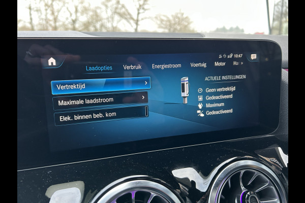 Mercedes-Benz GLA 250e Luxury Plugin Hybride 250e Luxury // Trekhaak // Carplay // Camera // Sfeerverlichting // Widescreen Dashbord