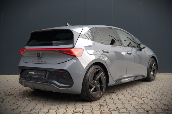 CUPRA Born Copper Edition One 62 kWh | Panoramadak | 360 Camera | Elektrische Stoelen | Massage | Stuurverwarming |  Head-Up Display | Keyless | Adaptive Cruise Control | Stoelverwarming | Apple Carplay | NAP | DAB |