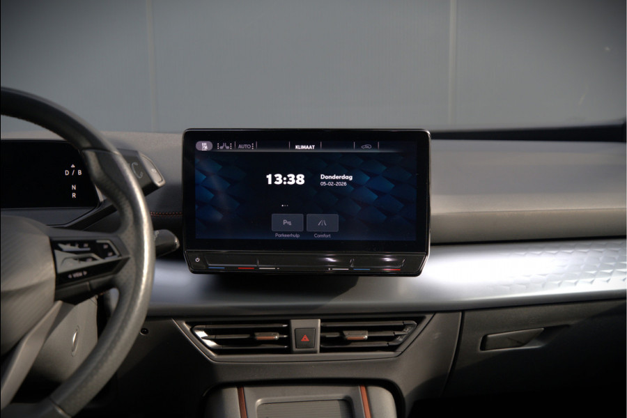 CUPRA Born Copper Edition One 62 kWh | Panoramadak | 360 Camera | Elektrische Stoelen | Massage | Stuurverwarming |  Head-Up Display | Keyless | Adaptive Cruise Control | Stoelverwarming | Apple Carplay | NAP | DAB |