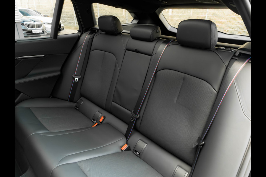 BMW 5 Serie Touring 530e M-Sport Pro - Pano - M-Zetels - Bowers & Wilkins - ACC - 21 inch