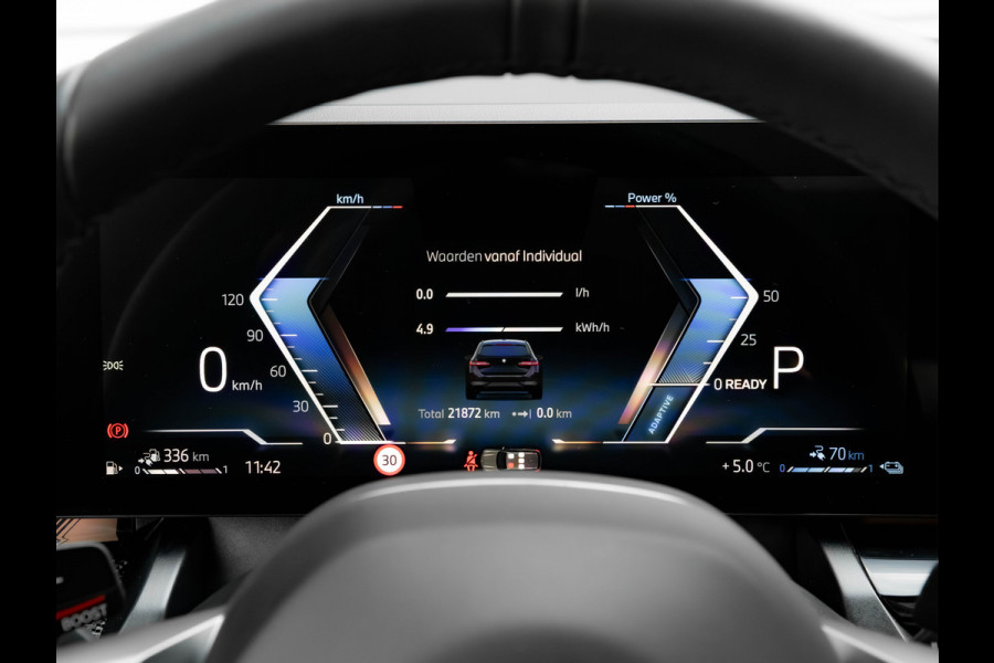 BMW 5 Serie Touring 530e M-Sport Pro - Pano - M-Zetels - Bowers & Wilkins - ACC - 21 inch