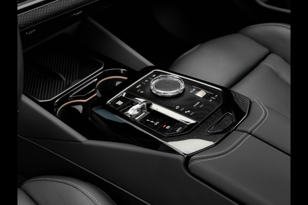 BMW 5 Serie Touring 530e M-Sport Pro - Pano - M-Zetels - Bowers & Wilkins - ACC - 21 inch