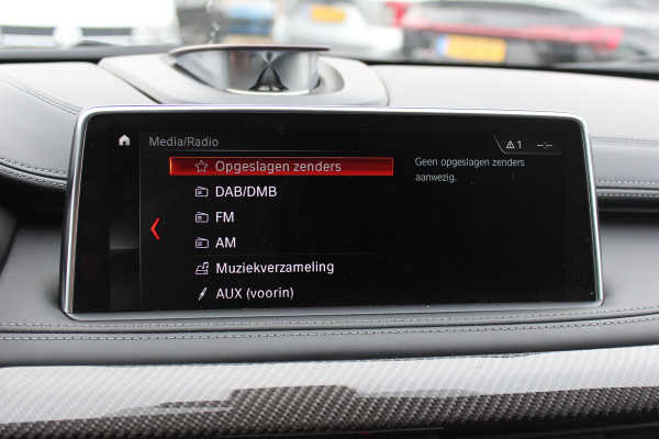 BMW X6 M / NL Auto! / Full option! / NIEUWSTAAT! / Trekhaak / Schuifdak / 360Camera / Carbon intr. / B&O / Softclose / Leder / 21'' / Standkachel / Entertainment System / Luchtvering / Stoelventilatie