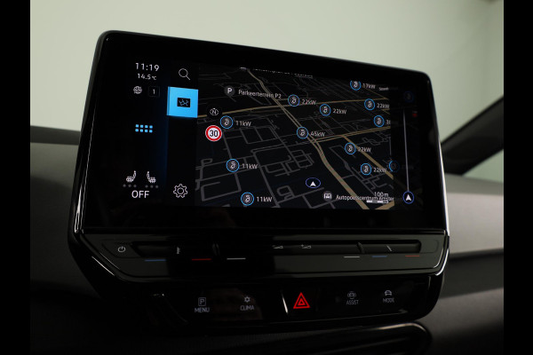 Volkswagen ID.3 First Plus 58 kWh 204 pk | Navigatie | Parkeersensoren | Achteruitrijcamera | Adaptieve cruise control | Matrix LED koplampen | Stoelverwarming |