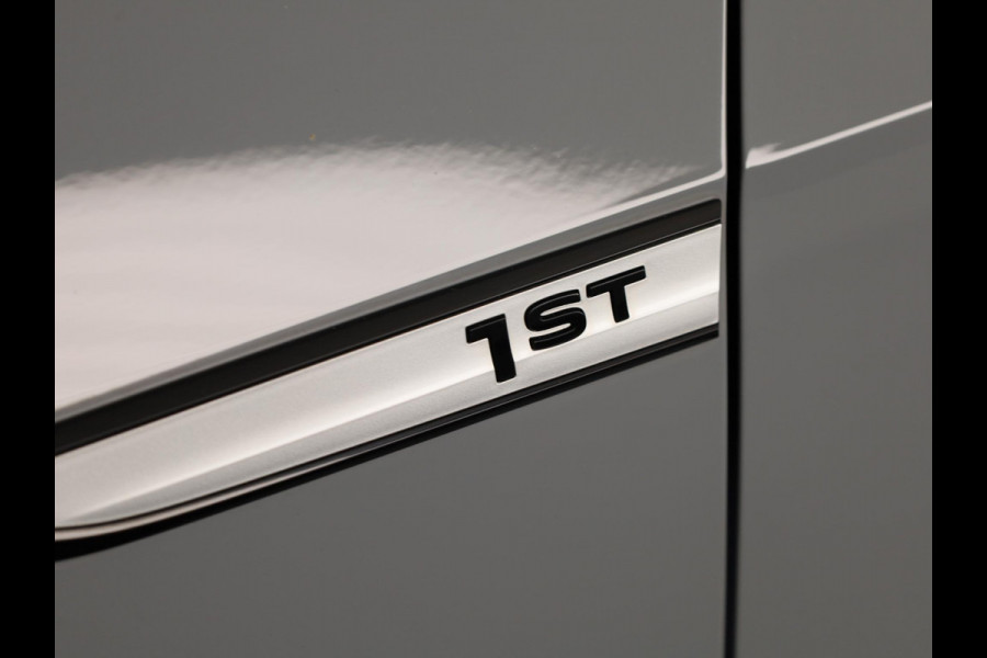 Volkswagen ID.3 First Plus 58 kWh 204 pk | Navigatie | Parkeersensoren | Achteruitrijcamera | Adaptieve cruise control | Matrix LED koplampen | Stoelverwarming |