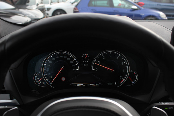 BMW X4 xDrive20i High Exe. M Sport / Panoramadak / 360Camera / Leder / 20'' / Harman Kardon / Navigatie / Dodehoek / DAB / Stoelverwarming / ACC