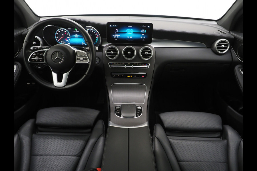 Mercedes-Benz GLC 300e 4MATIC Premium | Panoramadak | Head Up | Trekhaak | Leder | 360 | Adaptive Cruise | Carplay