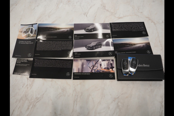 Mercedes-Benz GLC 300e 4MATIC Premium | Panoramadak | Head Up | Trekhaak | Leder | 360 | Adaptive Cruise | Carplay