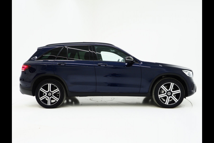 Mercedes-Benz GLC 300e 4MATIC Premium | Panoramadak | Head Up | Trekhaak | Leder | 360 | Adaptive Cruise | Carplay