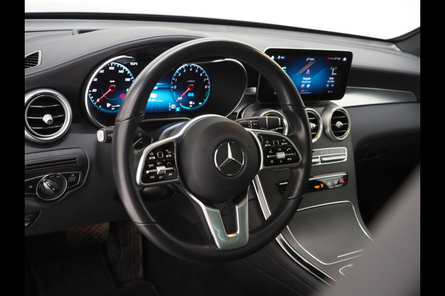 Mercedes-Benz GLC 300e 4MATIC Premium | Panoramadak | Head Up | Trekhaak | Leder | 360 | Adaptive Cruise | Carplay