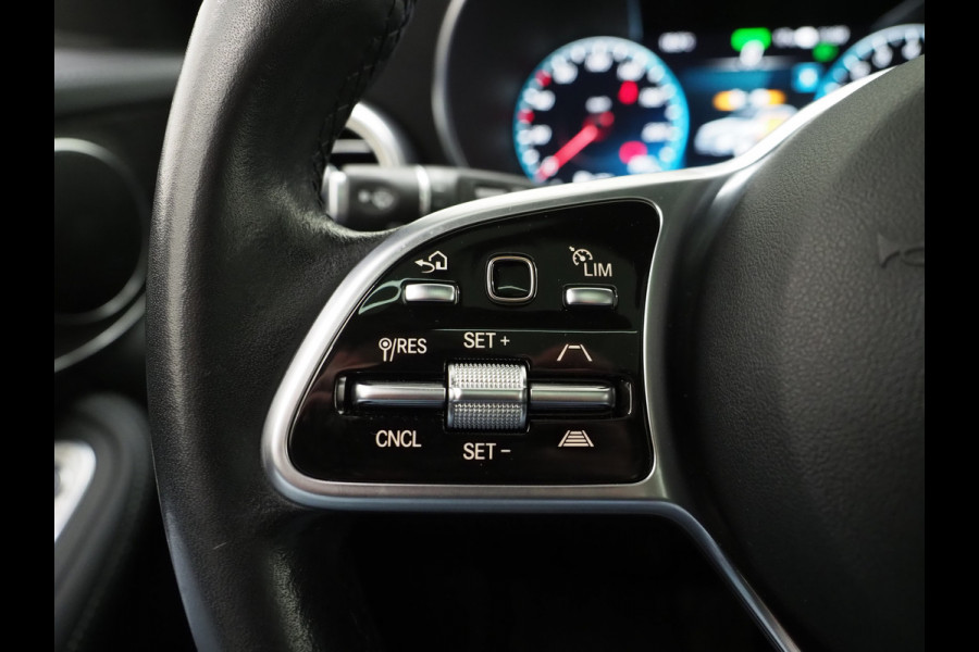 Mercedes-Benz GLC 300e 4MATIC Premium | Panoramadak | Head Up | Trekhaak | Leder | 360 | Adaptive Cruise | Carplay