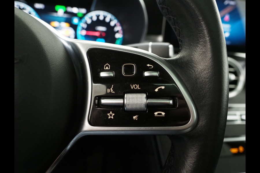 Mercedes-Benz GLC 300e 4MATIC Premium | Panoramadak | Head Up | Trekhaak | Leder | 360 | Adaptive Cruise | Carplay