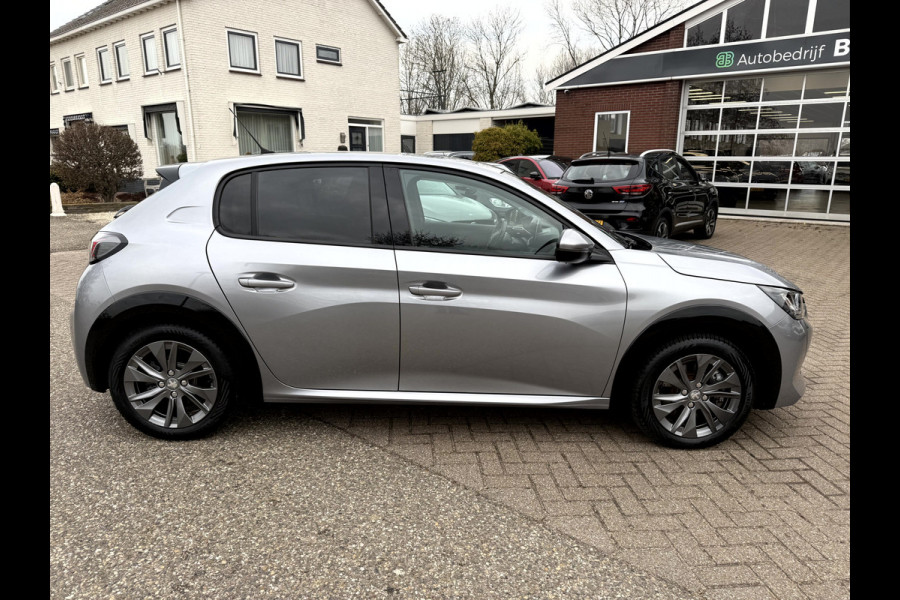 Peugeot e-208 SOH 92.1%, EV Allure Pack 50 kWh 38126km, Camera, App Connect