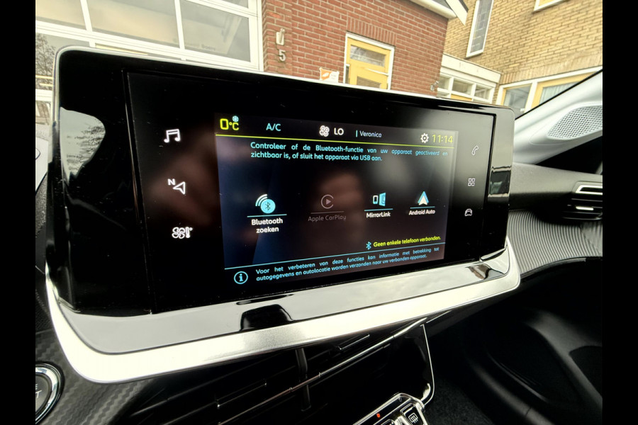 Peugeot e-208 SOH 92.1%, EV Allure Pack 50 kWh 38126km, Camera, App Connect