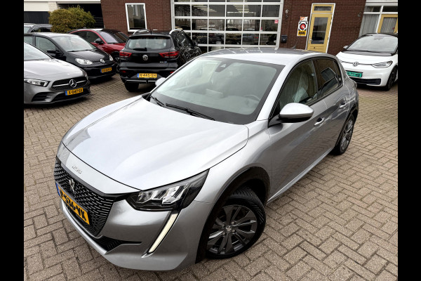 Peugeot e-208 SOH 92.1%, EV Allure Pack 50 kWh 38126km, Camera, App Connect
