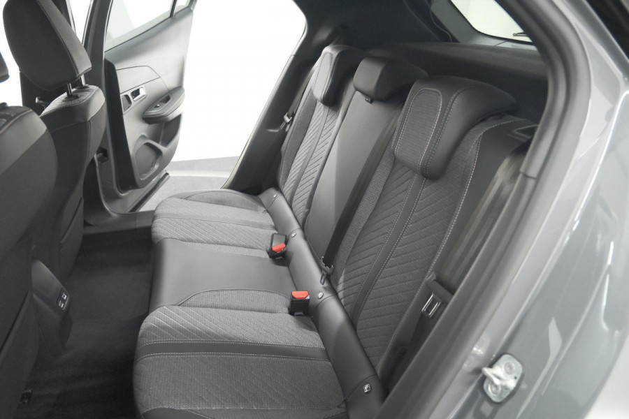 Peugeot 2008 Hybrid 145 e-DCS6 Allure | 360 Camera | Adaptieve Cruise Control | Dodehoekdetectie | Navigatie