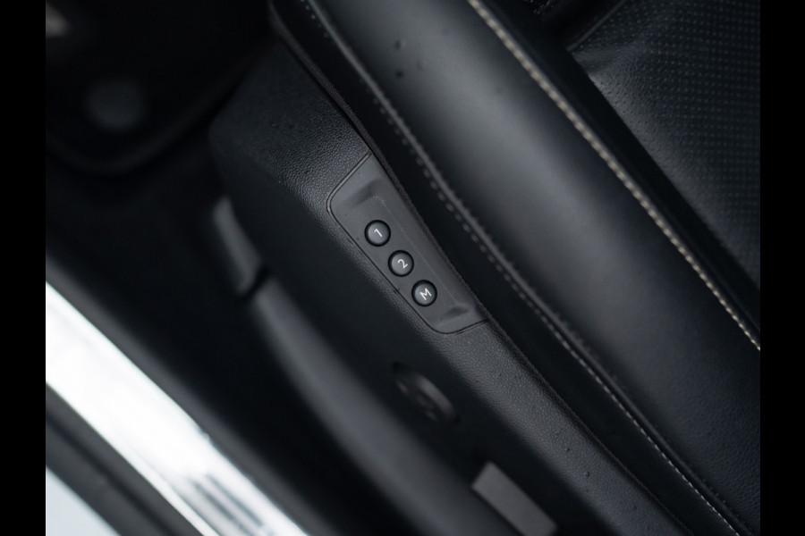 Opel Grandland 1.6 Turbo Plug-In Hybrid GS | Trekhaak afnb. | Stoelgeheugen | 360 Camera | LED Matrix | Leder | Prijs Rijklaar!!