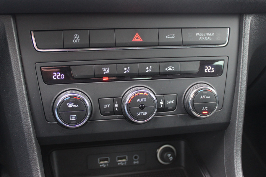 Seat Ateca 1.4 EcoTSI FR Business Intense / Camera / Virtual Cockpit / Navigatie / Keyless / 18'' / DAB / Cruise Control