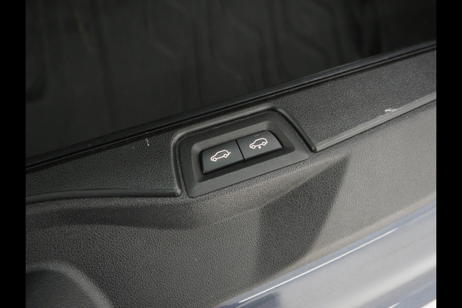 BMW X5 xDrive45e M-Sport Shadow | Panoramadak | Luchtvering | 360 | LaserLED | HUD | Adaptive Cruise | Carplay