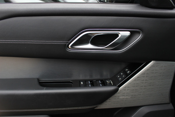 Land Rover Range Rover Velar 3.0 V6 SC AWD R-Dynamic S / Panoramadak / Camera / Leder / Meridian / 21'' / Stoelventilatie+Massage / Entertainment System / Keyless / Navigatie / Stoelverwarming 4x / Cruise Control