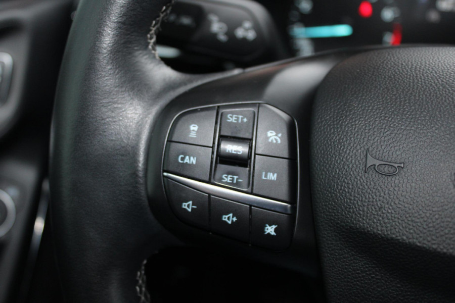 Ford Fiesta 1.0 EcoBoost 125 PK Hybrid Vignale | Trekhaak | Camera | Lederen bekleding | Adaptieve Cruise Control | BLIS | Keyless Entry | Navigatie | Winterpack