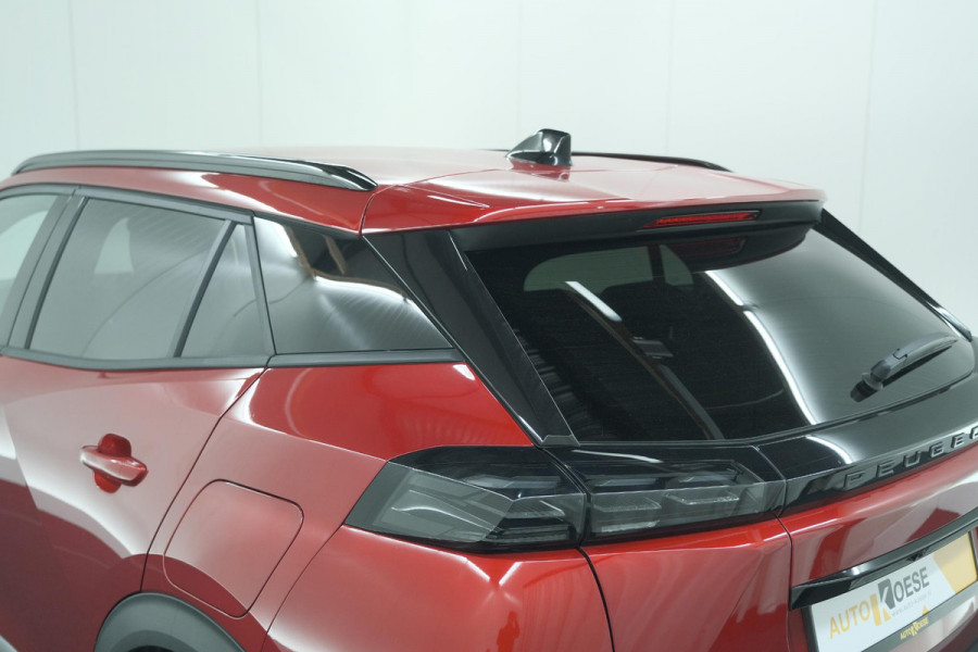 Peugeot 2008 1.2 Hybrid 145 Allure | 360 Camera | Adaptieve Cruise Control | Dodehoekdetectie | Apple Carplay