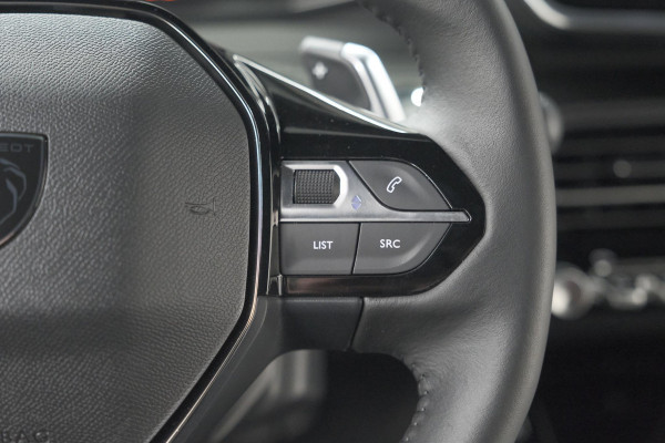 Peugeot 2008 1.2 Hybrid 145 Allure | 360 Camera | Adaptieve Cruise Control | Dodehoekdetectie | Apple Carplay