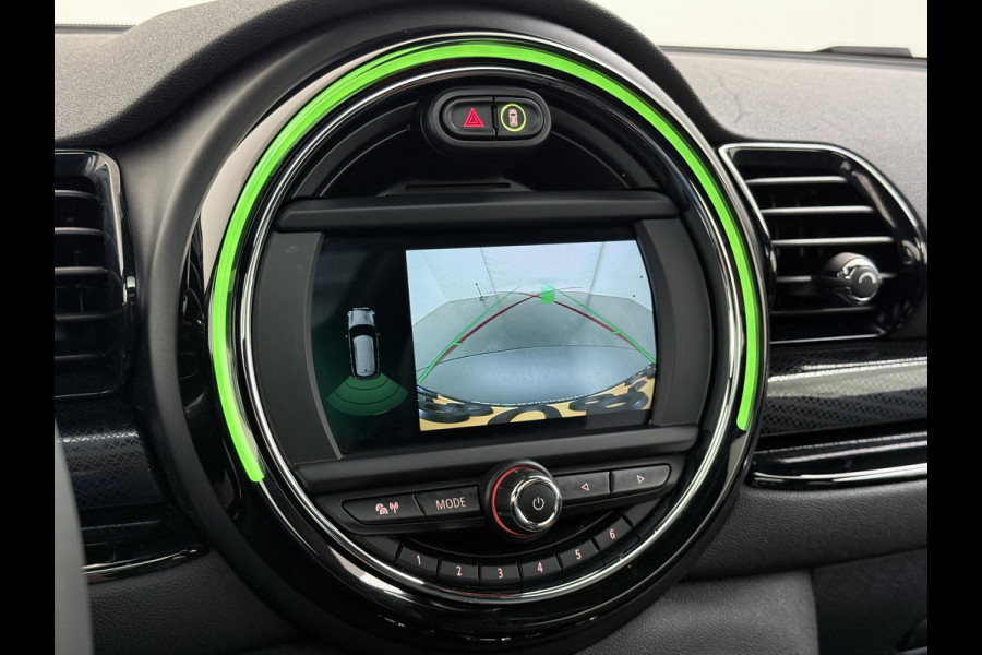 MINI Clubman 1.5 Cooper Richmond Park Edition | PANORAMA DAK | CAMERA| STOELVERW. | LEER| KEYLESS| ORIGINEEL NL AUTO  RIJKLAARPRIJS INCL. 12 MND BOVAG GARANTIE