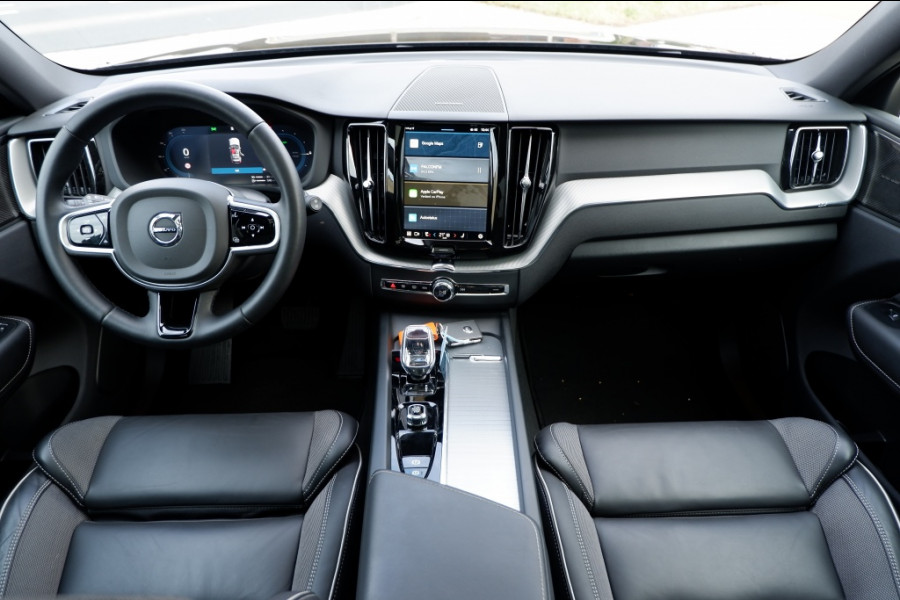 Volvo XC60 2.0 T6 AWD Pus Dark / INCL. Garantie / 360 Camera / Pano