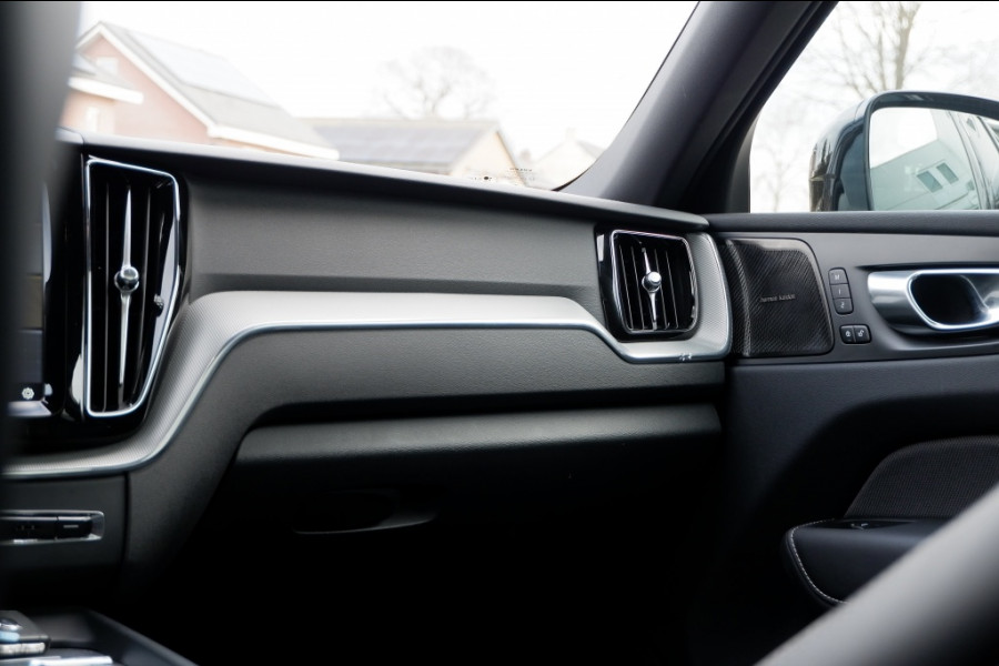 Volvo XC60 2.0 T6 AWD Pus Dark / INCL. Garantie / 360 Camera / Pano