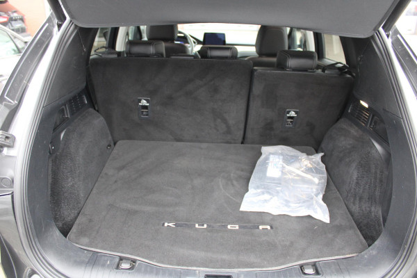 Ford Kuga 2.5 PHEV Titanium X | Winter Pack | Adaptive cruise control | Dodehoeksensoren | Camera