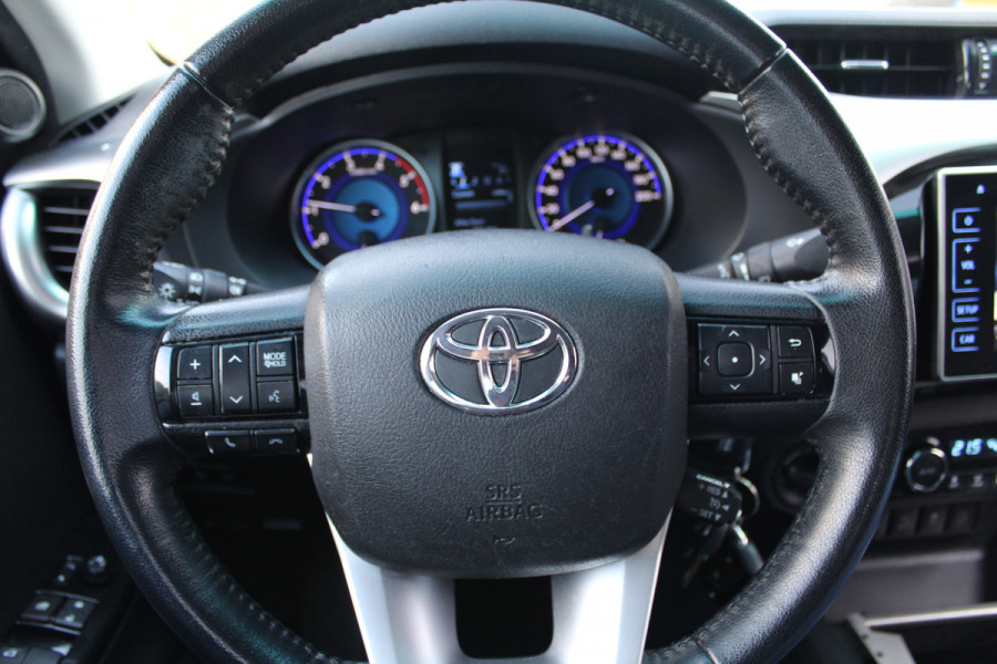 Toyota Hilux 2.4 D-4D-F 150PK E6 Aut. Double Cab Professional 4x4 incl.BPM ✓ Camera ✓ 4WD