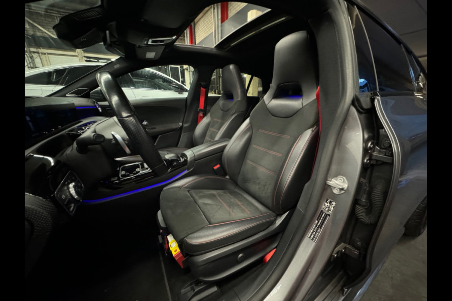 Mercedes-Benz CLA-Klasse Shooting Brake AMG 35 4MATIC Pano