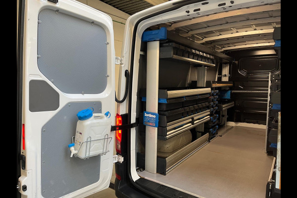 Volkswagen Crafter Automaat DSG Servicewagen 35 2.0 TDI 140pk euro6 L3H2 oude L2H1 Highline 3Persoons Sortimo, V230, RIJKLAARPRIJS