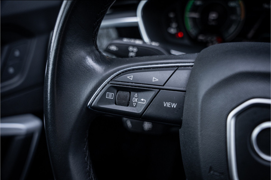 Audi Q3 Sportback 45 TFSI e S Edition - 20inch - Optiek zwart - Keyless