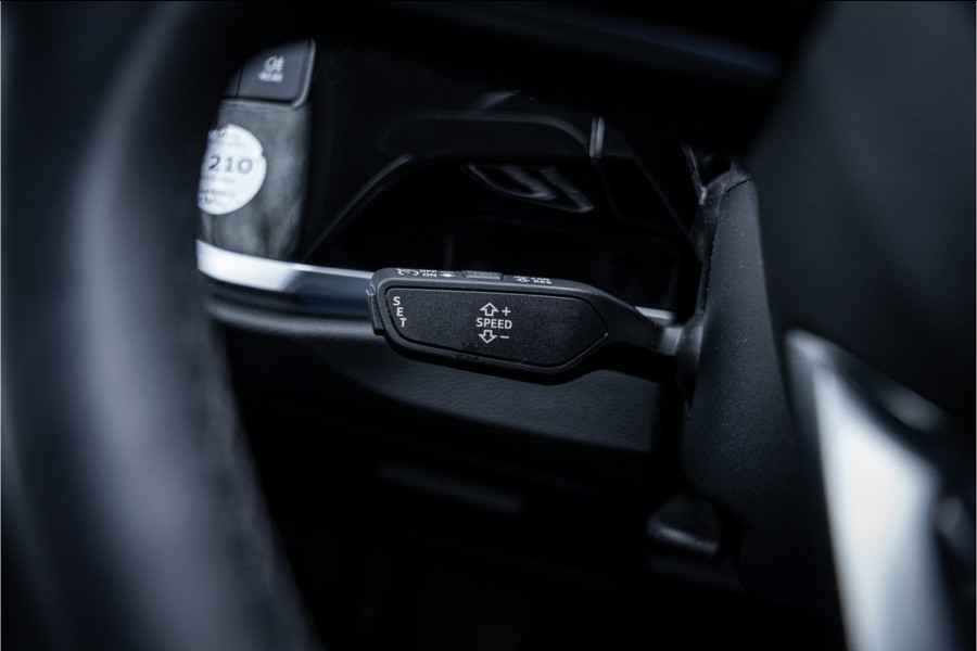 Audi Q3 Sportback 45 TFSI e S Edition - 20inch - Optiek zwart - Keyless