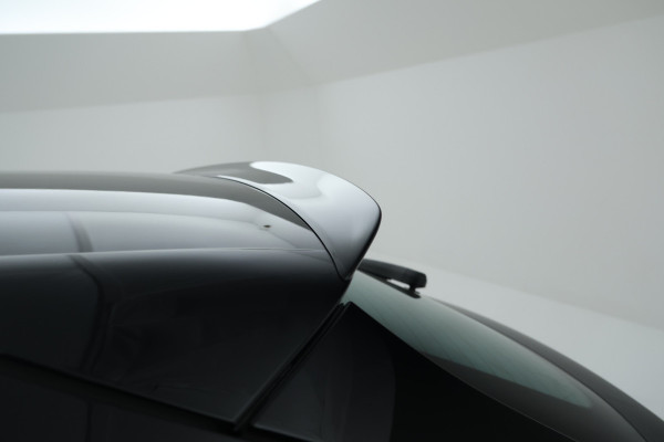 Mercedes-Benz CLA-Klasse Shooting Brake AMG 45 S 4MATIC+ 422Pk, Navigatie, Climate