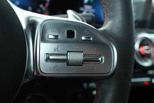 Mercedes-Benz CLA-Klasse Shooting Brake AMG 45 S 4MATIC+ 422Pk, Navigatie, Climate